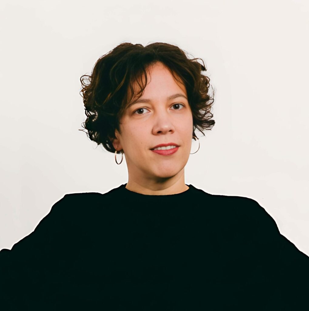 Kateryna Goodzenko is a family constellations practitioner by Bert Hellinger and Universal Therapy in West London